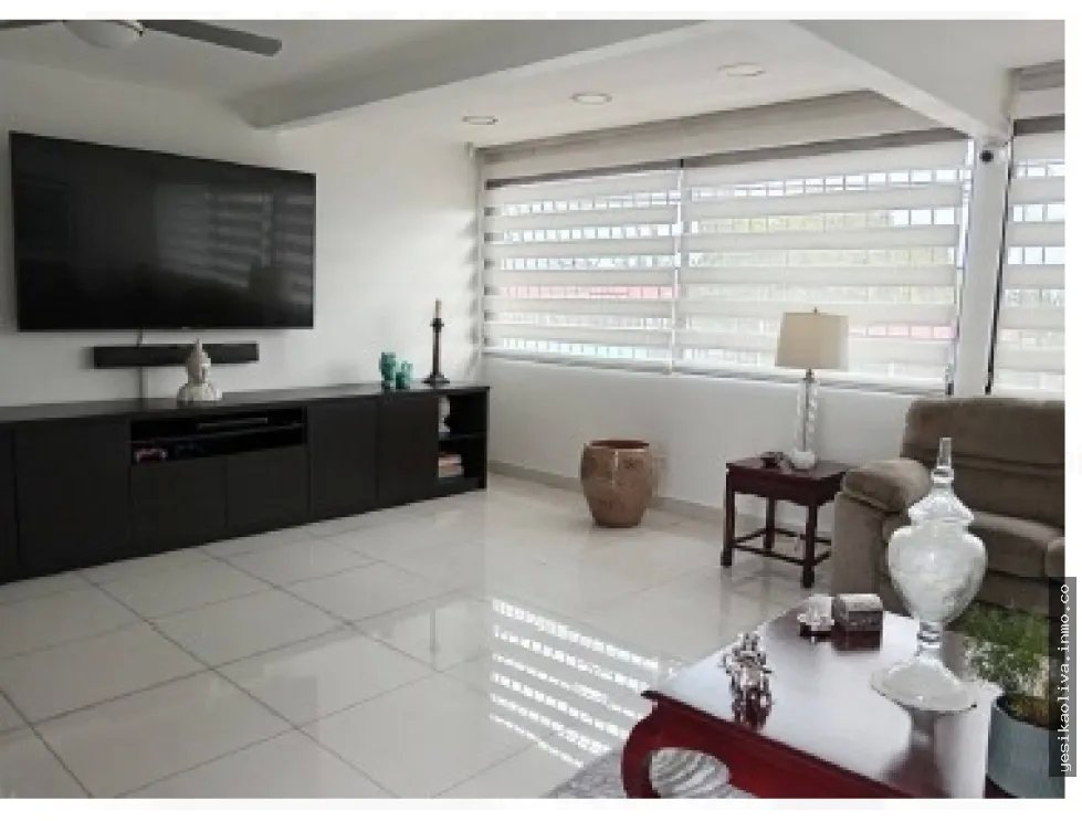 Venta de Residencia en Dorado
