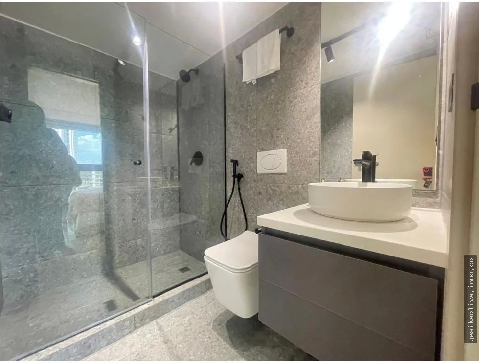 Apartment Sale in Coco Del Mar