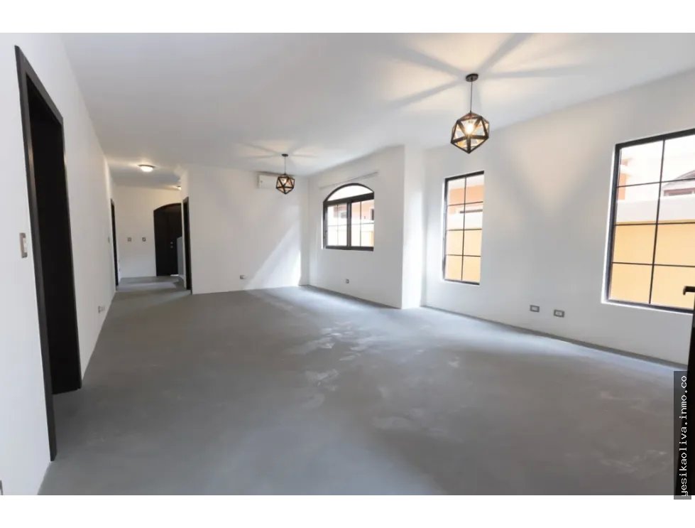 Venta de Residencia en Costa Sur