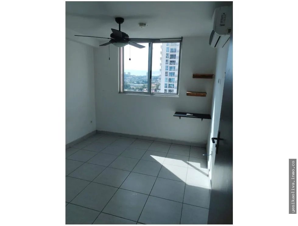 Apartment for Sale on Vía España