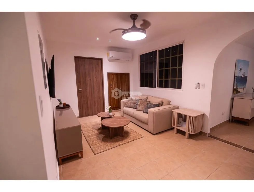 SE VENDE CASA CERCADA 2600 M2 EN COCLE SANTA CLARA CON TERRAZA