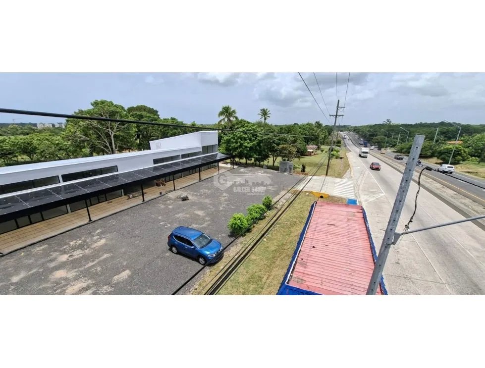 SE ALQUILA LOCAL COMERCIAL 120M EN SAN CARLOS SOBRE VIA ASFALTADA