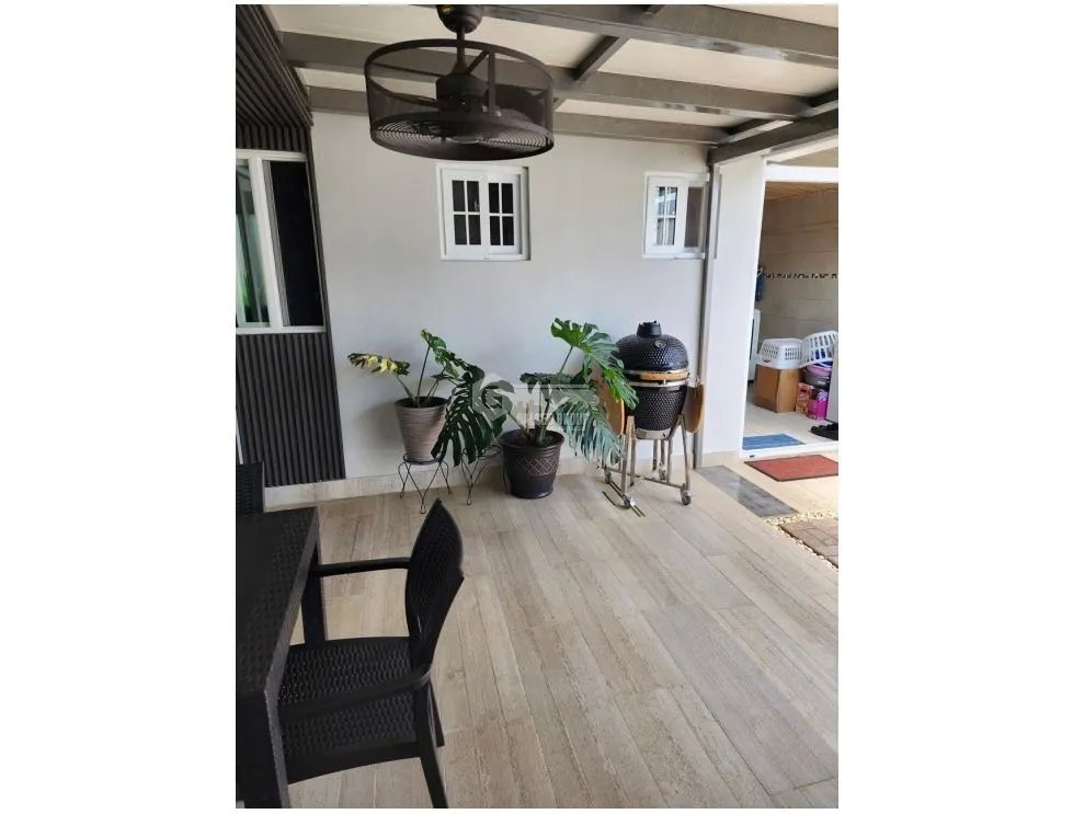 SE VENDE CASA 300 M2 EN COSTA VERDE PH ROLLING HILLS 2 NIVELES