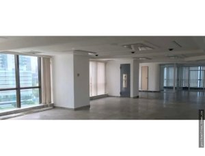 Office Rental on Balboa Avenue with Sea View