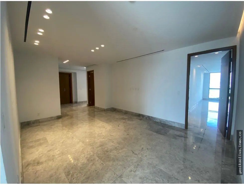 Sale of Apartment in Santa María