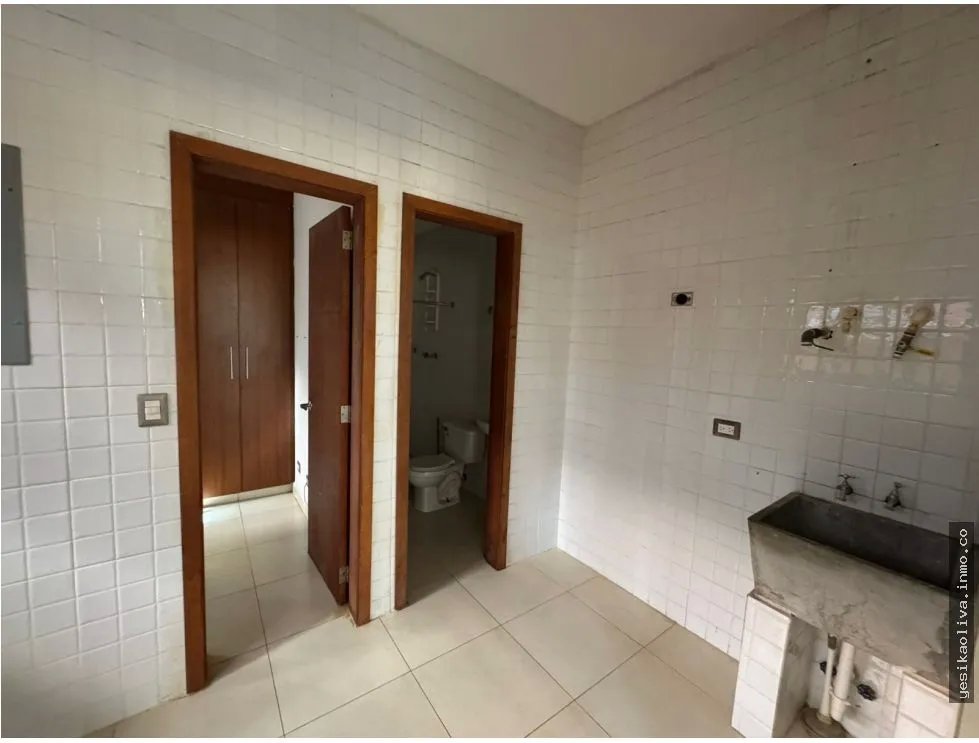 House for Sale in Costa Sur