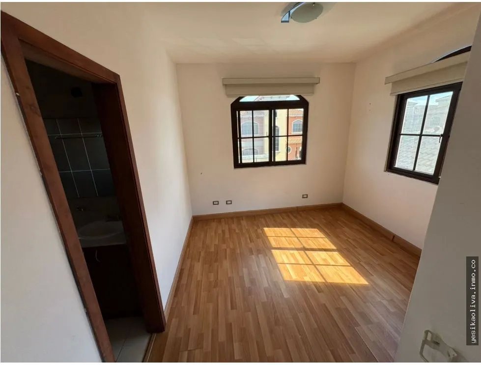 House for Sale in Costa Sur