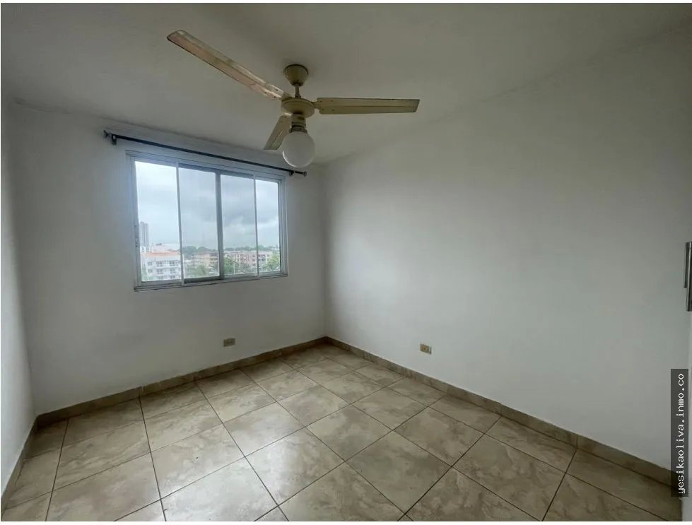Venta de apartamento en Parque Lefevre