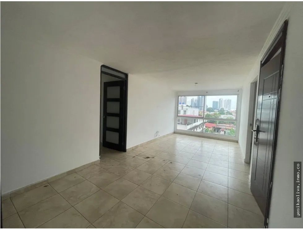 Venta de apartamento en Parque Lefevre