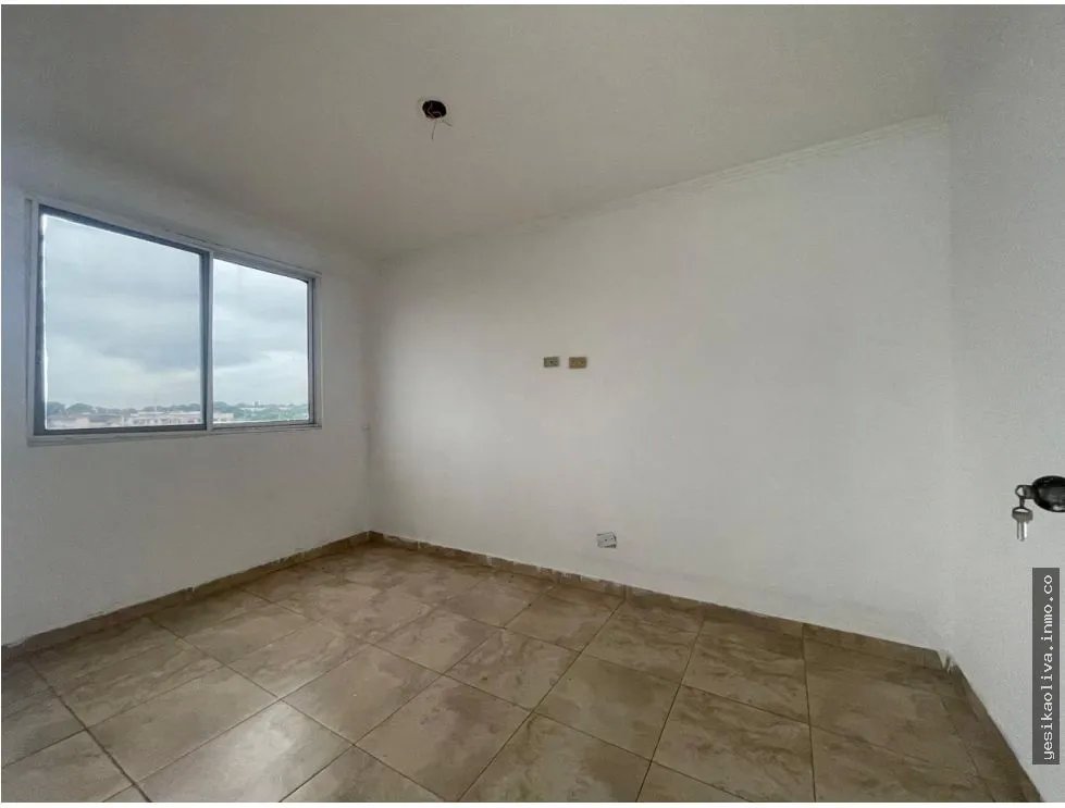 Venta de apartamento en Parque Lefevre