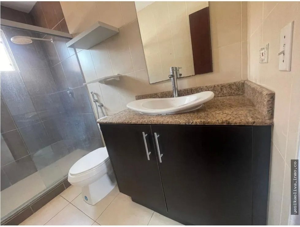 Venta de residencia en Brisas del Golf