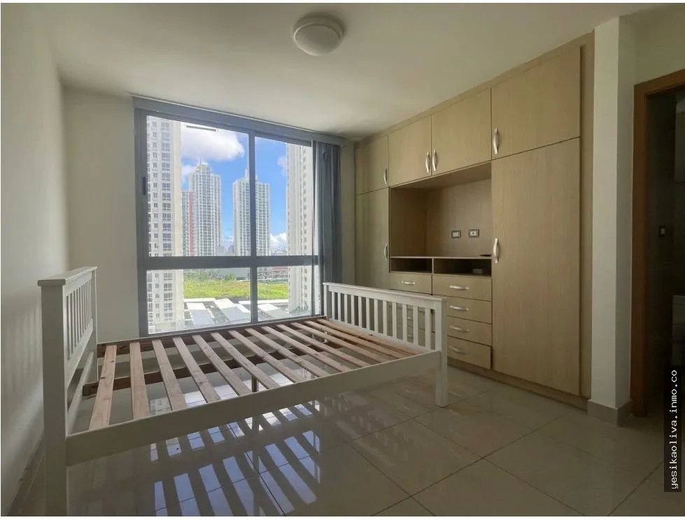 Venta de apartamento en Condado del Rey, Betania