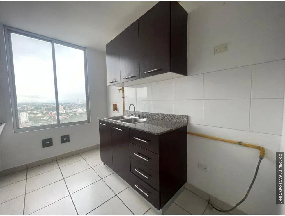 Venta de apartamento en Parque Lefevre