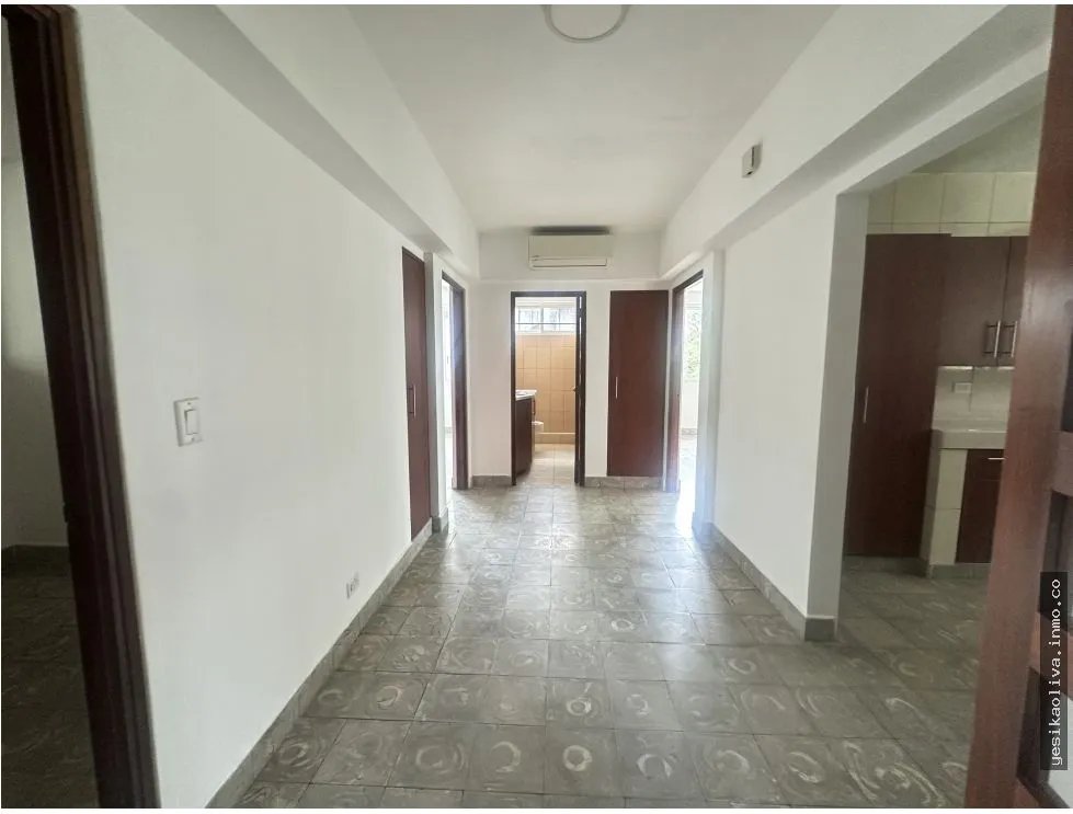 Alquiler de apartamento en Vía Argentina