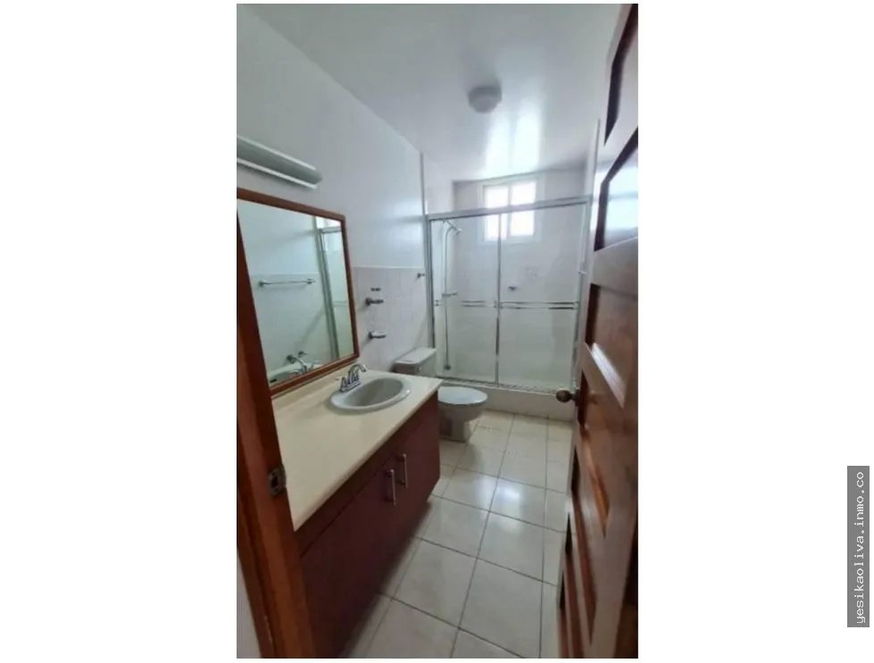 Apartment Rental on Vía Argentina