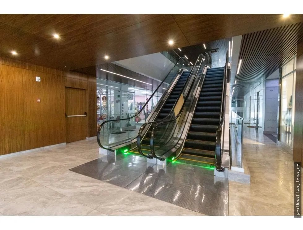 Office Rental on Vía Israel