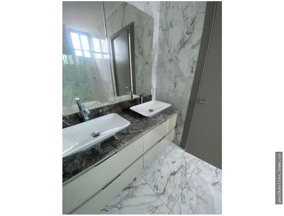 Sale and Rental of Apartment in Costa del Este