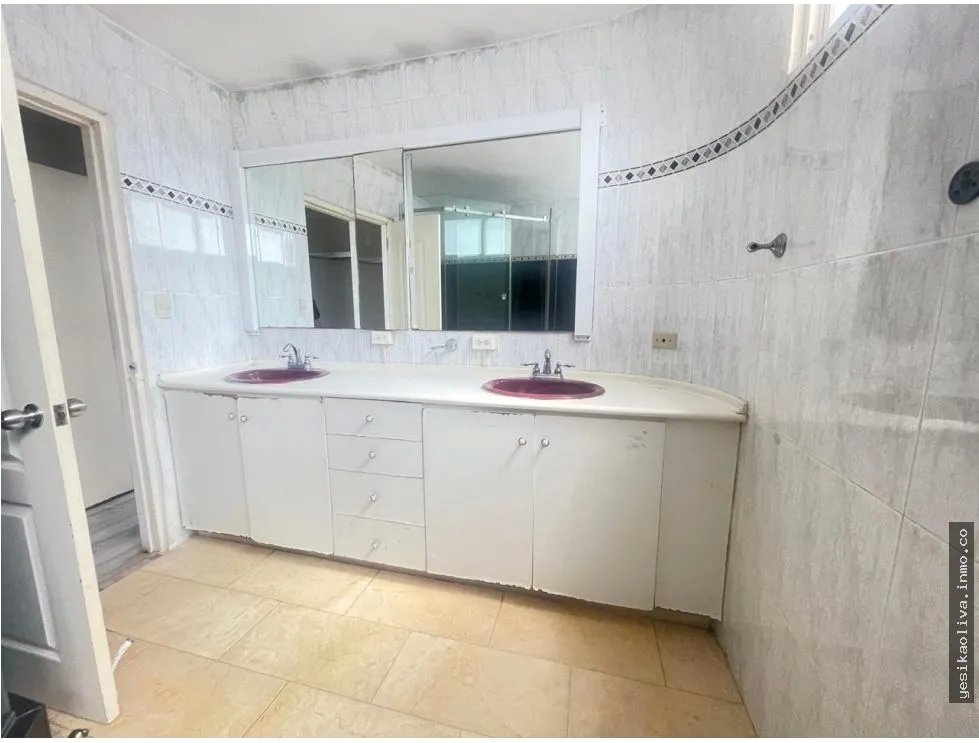 Venta de apartamento en Avenida Balboa
