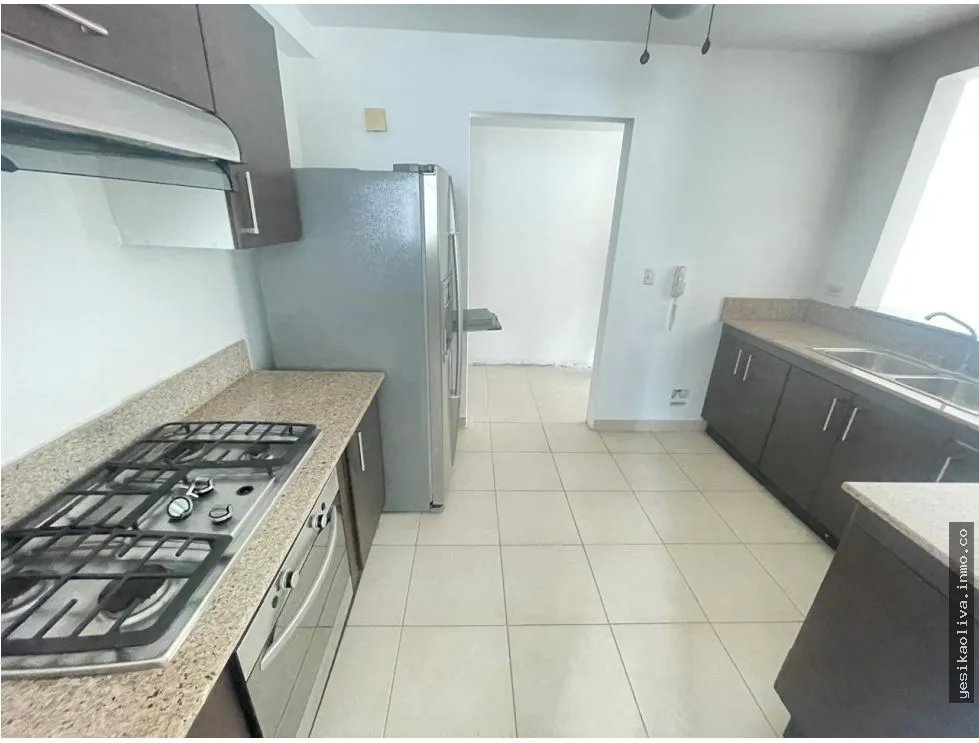 Apartment for Sale in Clayton