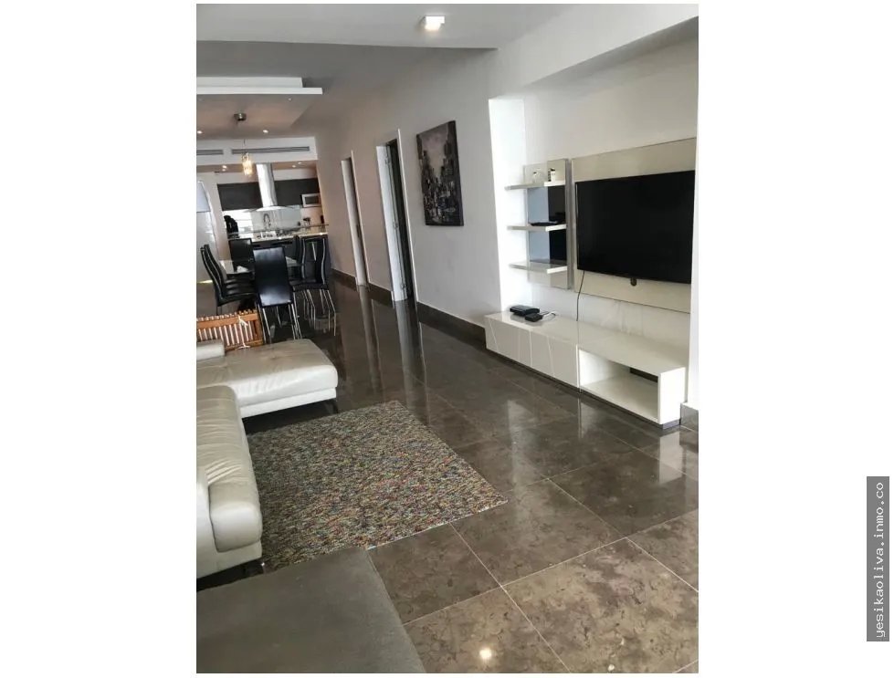 Apartment Rental on Avenida Balboa