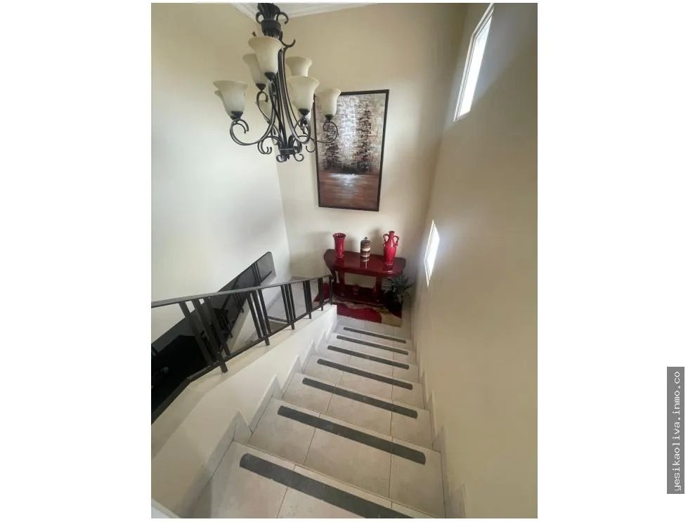Venta de residencia en Brisas del Golf