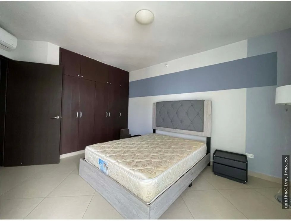 Apartamento en alquiler amoblado en Costa del Este