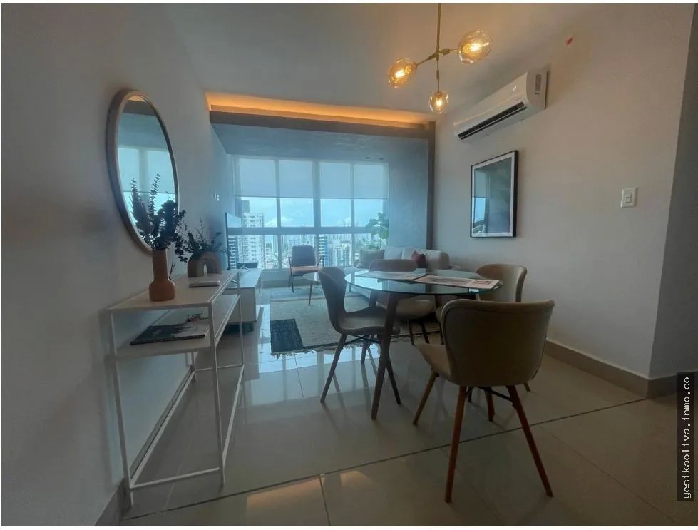 Venta de apartamento en Río Abajo