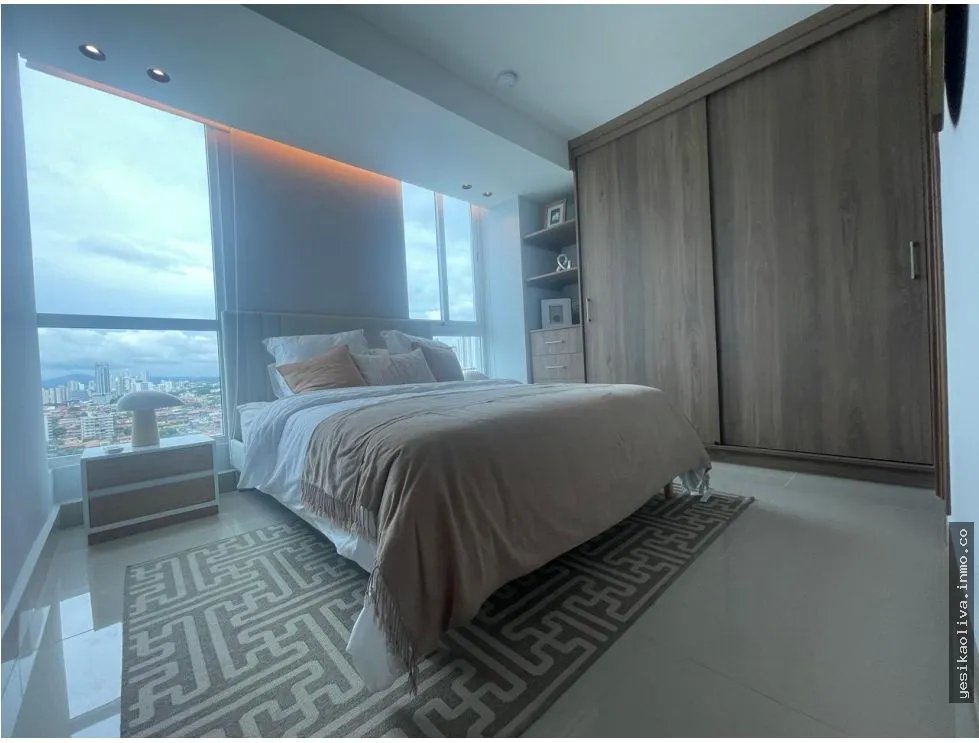 Venta de apartamento en Río Abajo