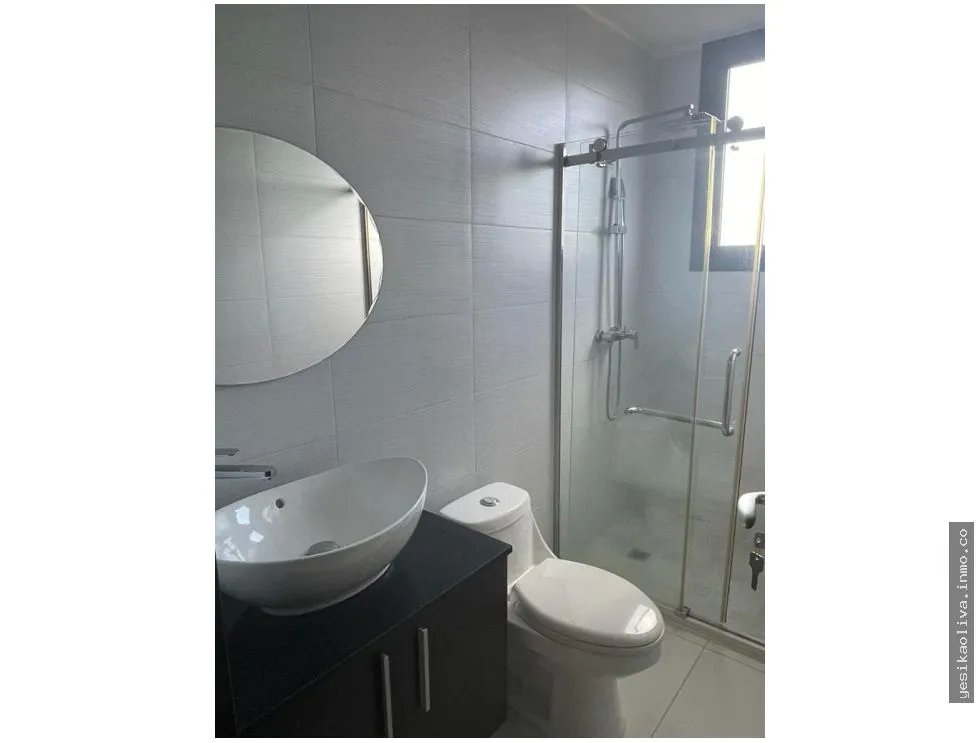Alquiler de apartamento con línea blanca en El Cangrejo