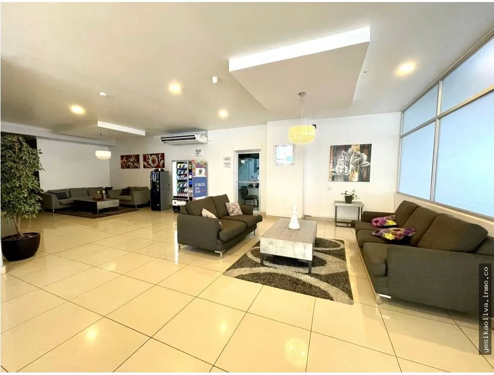 Se vende apartamento en Vía España