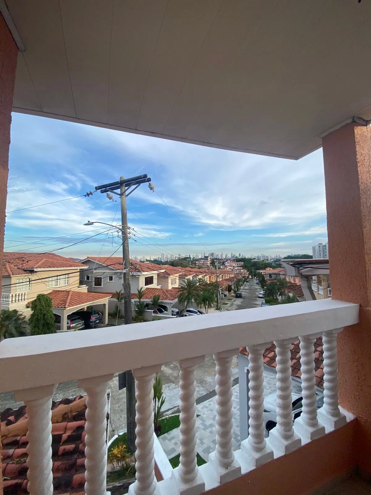 Luxury 480m² Home in El Bosque, Doral – Move-In Ready!