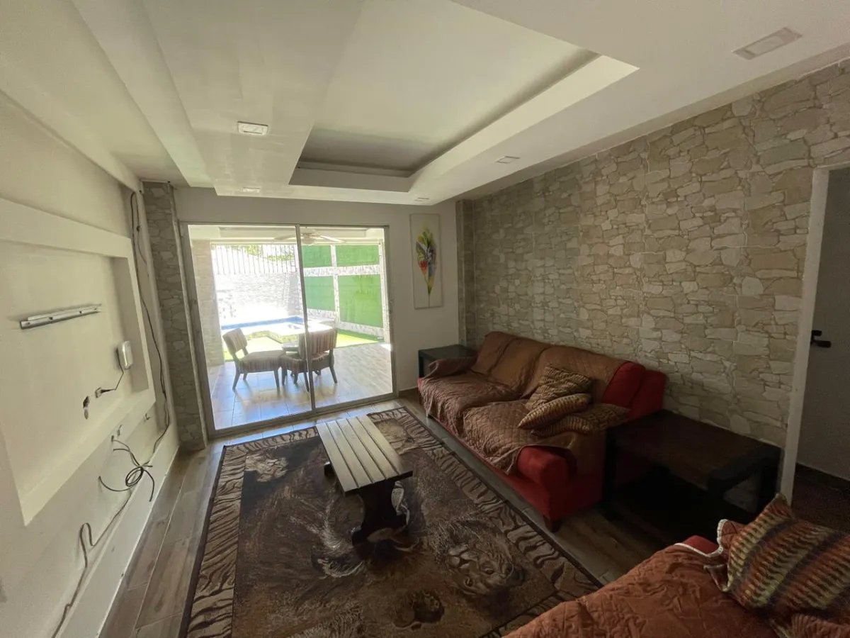 Luxury 480m² Home in El Bosque, Doral – Move-In Ready!