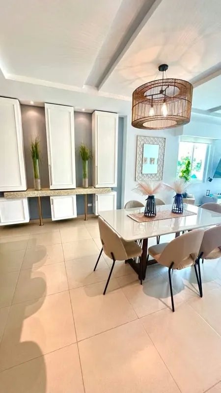 Exclusivo Apartamento Planta Baja en Bijao  1era Línea de Playa  Piscina y Jardín Privado
