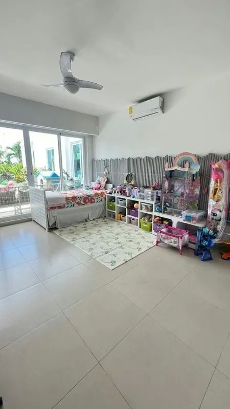 Exclusivo Apartamento Planta Baja en Bijao  1era Línea de Playa  Piscina y Jardín Privado
