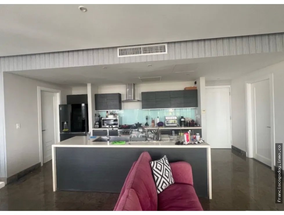 Apartamento en Venta en Avenida Balboa