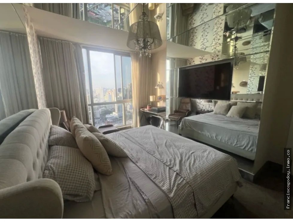 Apartamento en Venta en Avenida Balboa