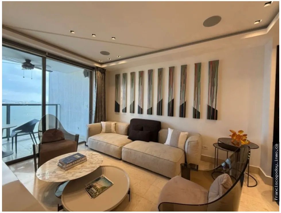 Apartamento en Venta en Avenida Balboa