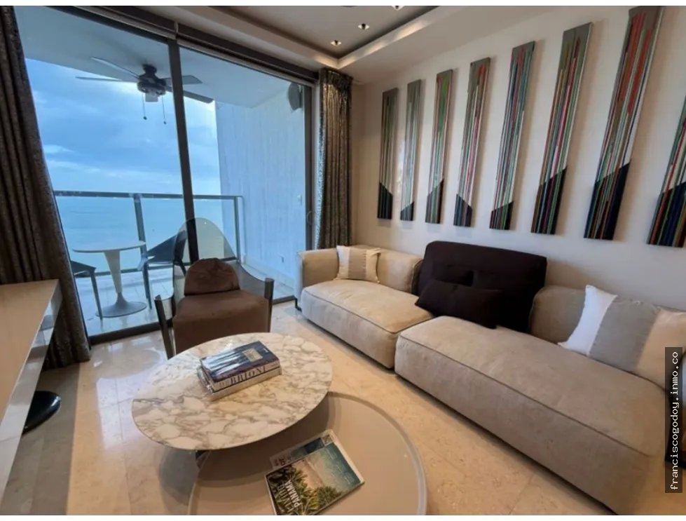 Apartamento en Venta en Avenida Balboa
