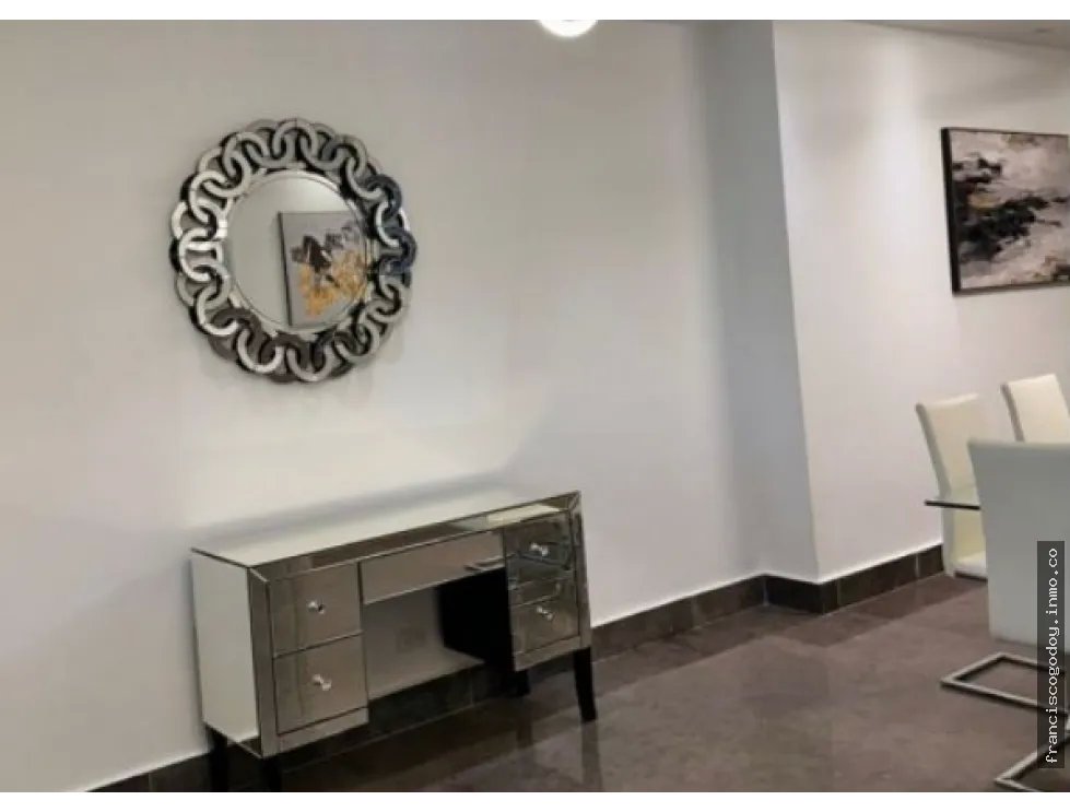 Apartamento en Venta en Avenida Balboa