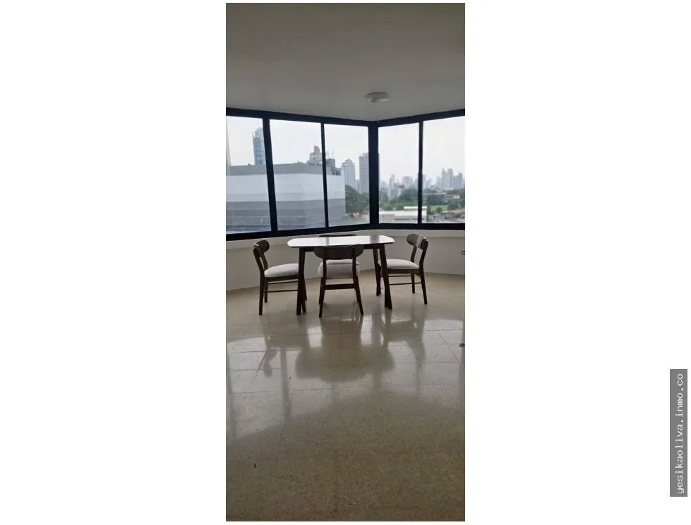 Venta y Alquiler de apartamento en Paitilla