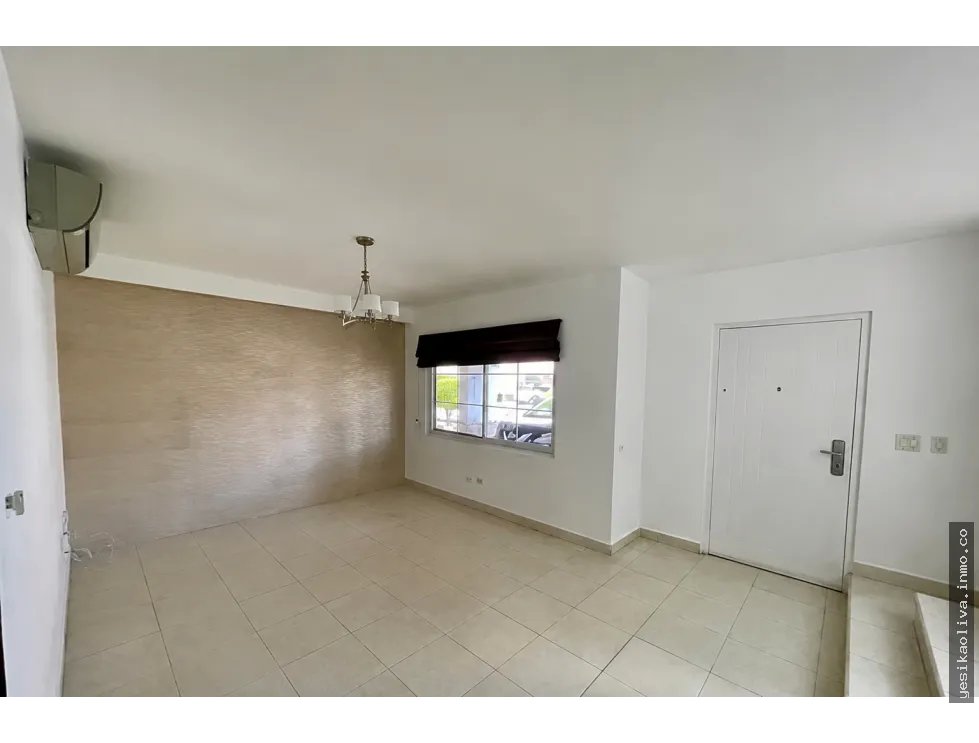 Alquiler de residencia en Versalles