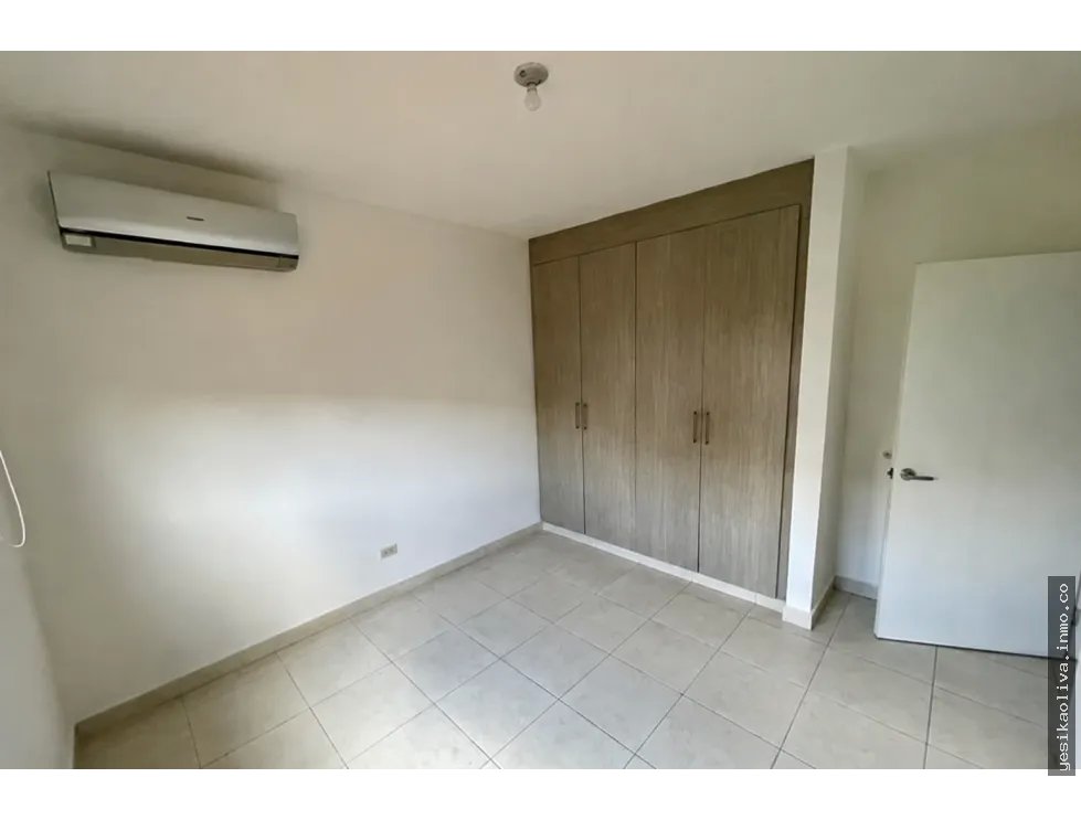 Alquiler de residencia en Versalles