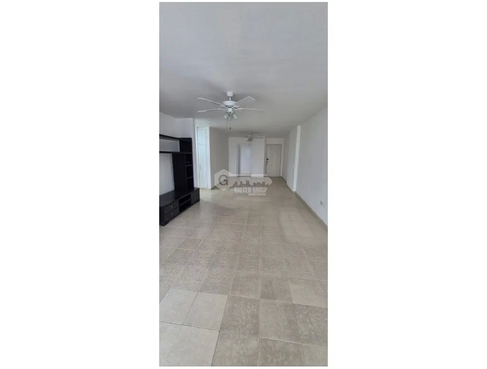SE VENDE APARTTAMENTO VIA ARGENTINA PLAZA 77 123M 3 HABITACION BALCON
