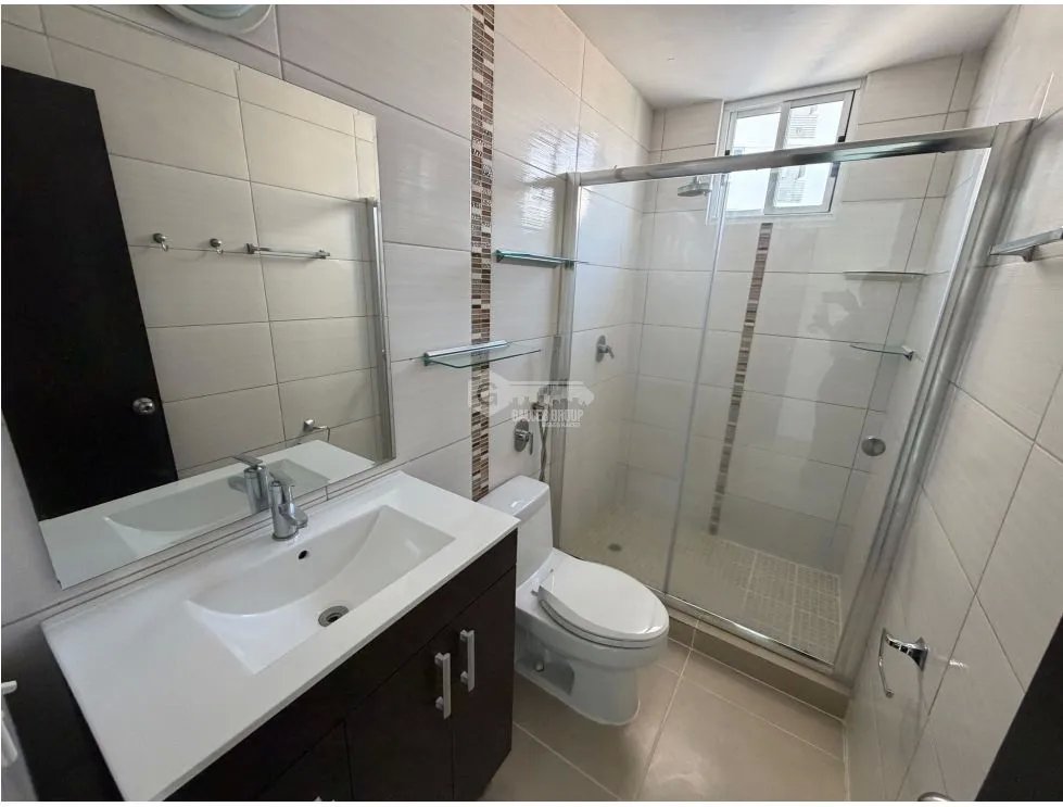 CONDADO DEL REY / KINGS PARK / 85M / 2 BEDROOM / 2 BATHROOM / BALCONY