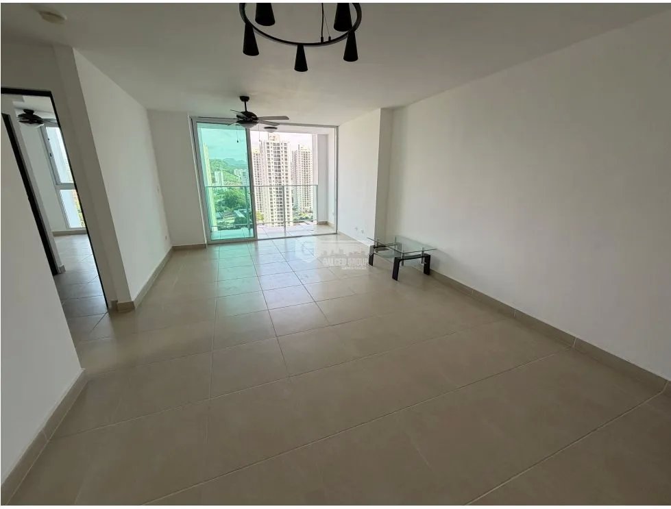 CONDADO DEL REY / KINGS PARK / 85M / 2 BEDROOM / 2 BATHROOM / BALCONY
