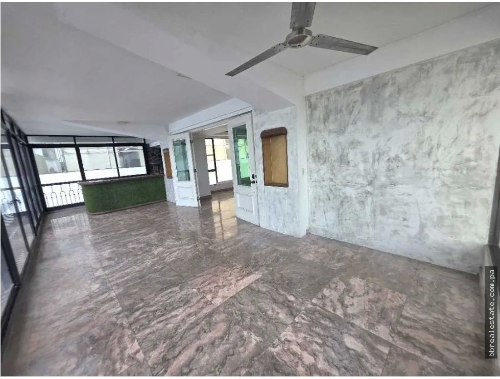 Venta de apartamento en el PH MARESIAS, Paitilla