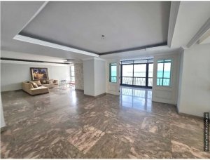 Venta de apartamento en el PH MARESIAS, Paitilla