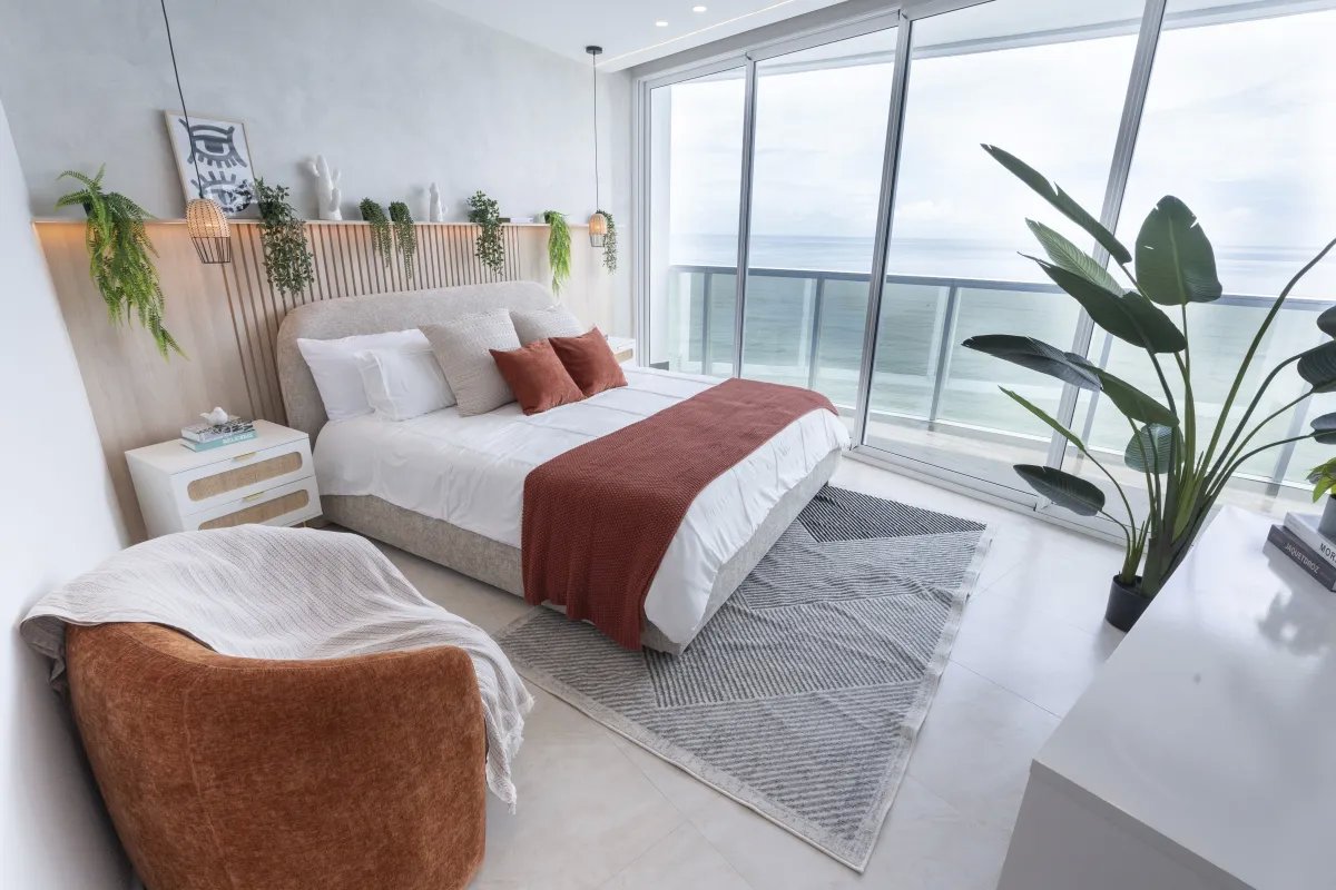 ¡Frente al Mar! Apartamento en Ocean Waves, Playa Malibú (97m²) – $250,000