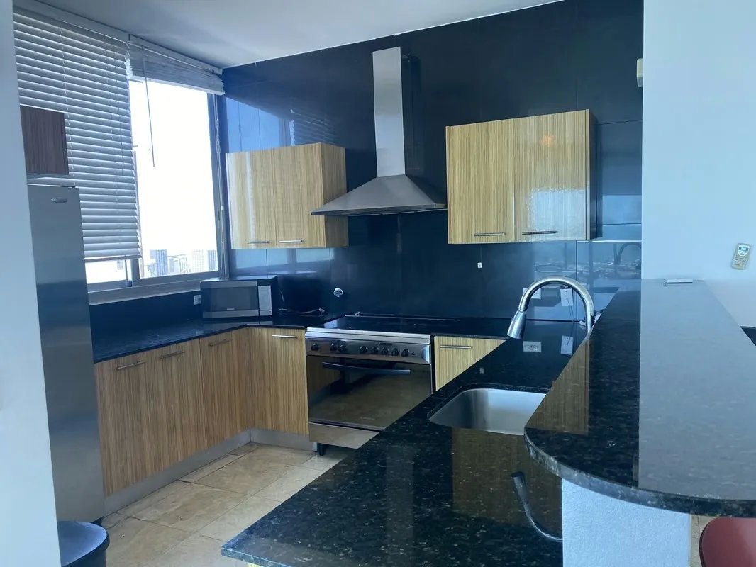 Espectacular Apto de 193 m² en Avenida Balboa Vista Panorámica