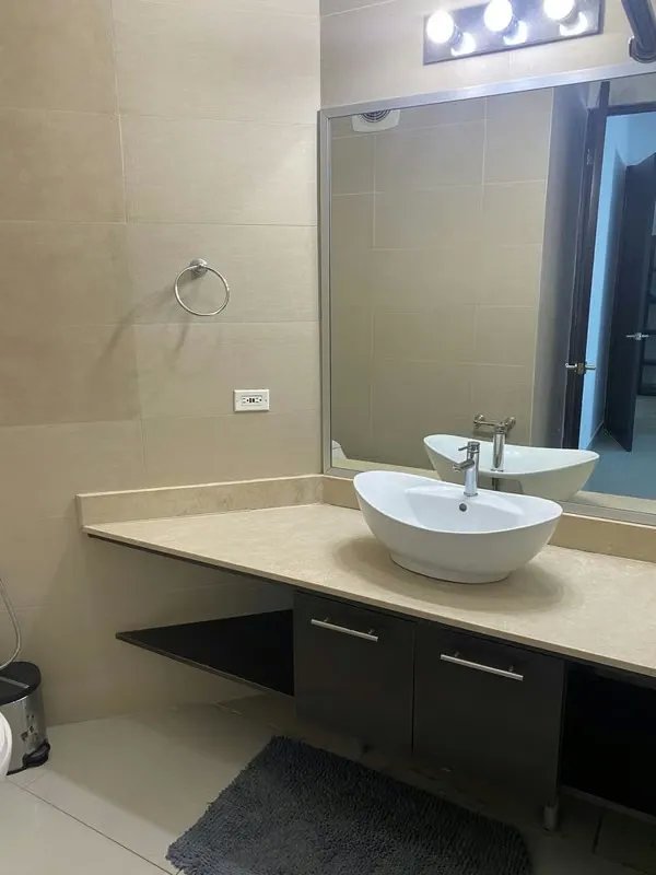 Espectacular Apto de 193 m² en Avenida Balboa Vista Panorámica